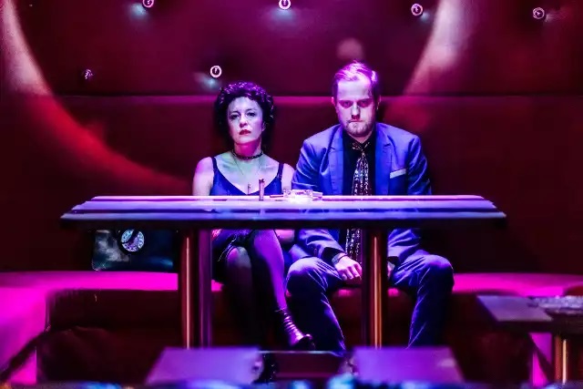 twin peaks do czerwonych drzwi class="wp-image-2181154"