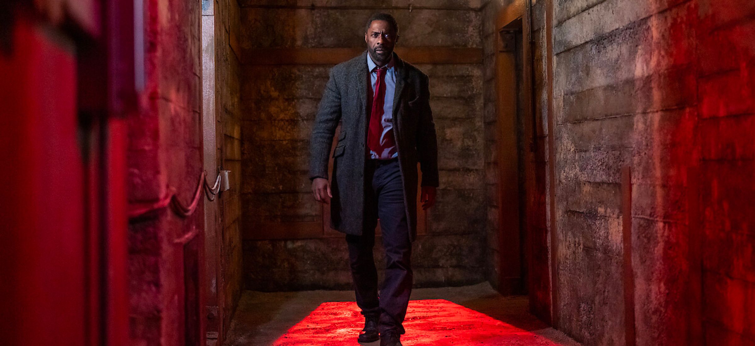„Luther: Zmrok” z Idrisem Elbą i Andy Serkisem to nie koniec. Co jeszcze warto obejrzeć na Netfliksie?