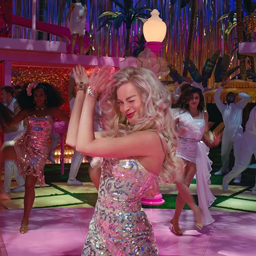 Kadr z filmu Barbie z Margot Robbie w roli głównej