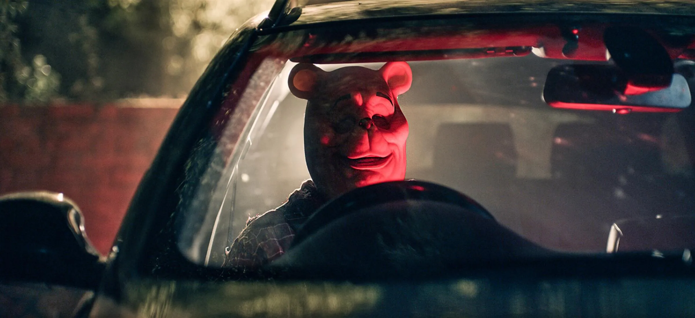 kubuś puchatek krew i miód 2 horror