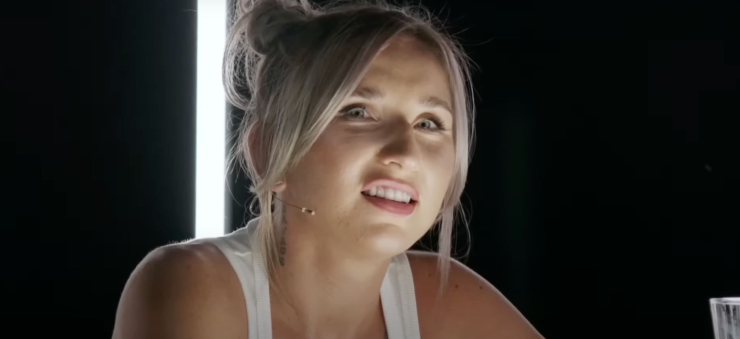 Marta Linkiewicz nazywa uchodźców hołotą. Patoinfluencerka została zgłoszona do prokuratury