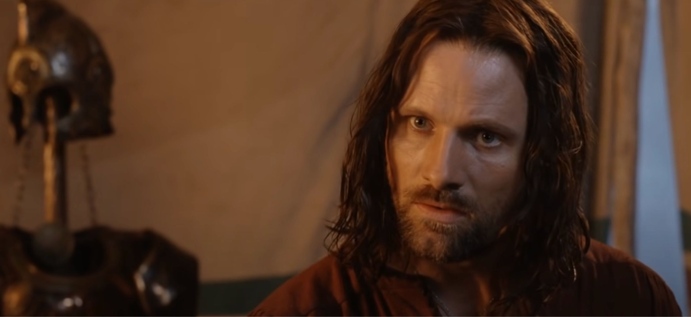 viggo mortensen miecz aragorna w nowym filmie