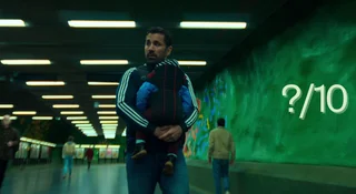 Netflix bombarduje produkcjami o napadach na banki. Czy serial "Helikopter" należy do tych udanych?