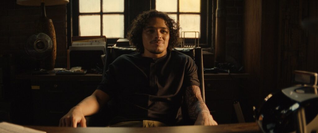 Parker Robbins/The Hood (Anthony Ramos)