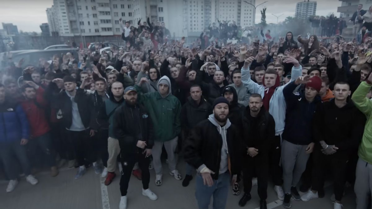 63 osoby deportowane z Polski. To konsekwencje koncertu Maxa Korzha