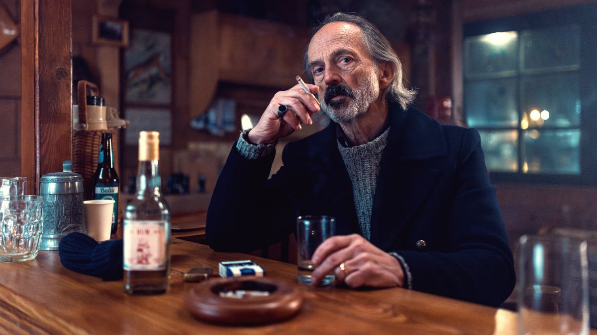 Scheda to mroczny serial od HBO Max. By dowiedzieć się o nim więcej, odwiedziłem miasto-widmo