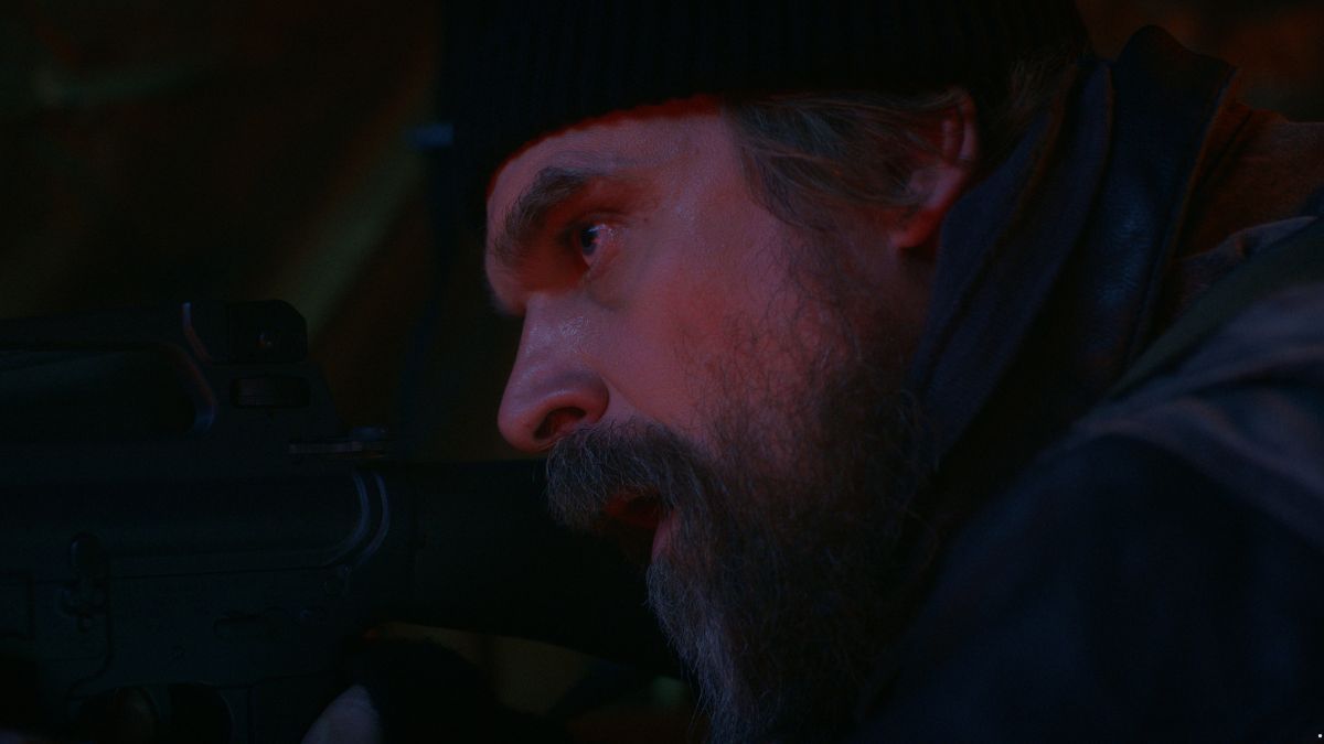 David Harbour opuścił trasę promocyjną Stranger Things. Powód jest znany