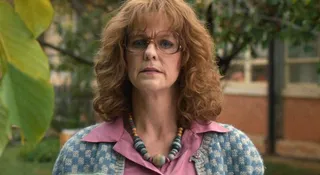 W Stranger Things gra nauczycielka twórców z liceum. Uroczy gest