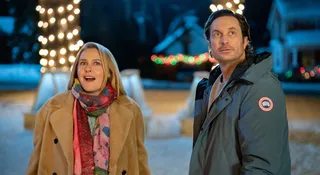 Czy warto spędzić &#8222;Święta z eks&#8221;? Netflix zaprasza &#8211; recenzja