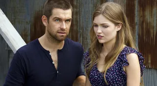 Gdzie obejrzeć serial Banshee? Widzowie zachwyceni mięsistym akcyjniakiem