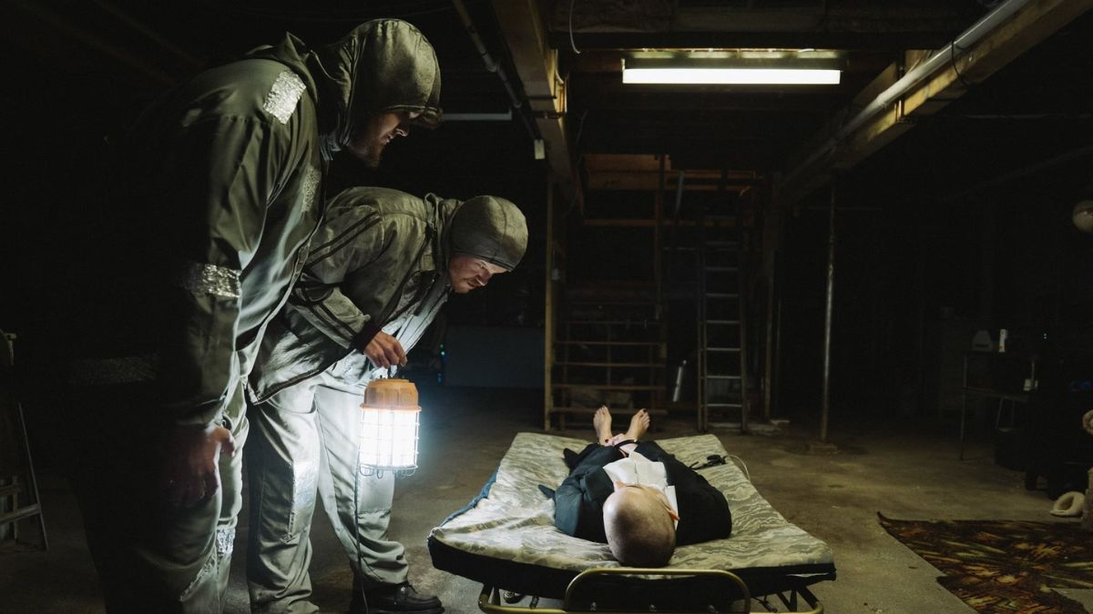 Bugonia nareszcie online. Gdzie obejrzeć sci-fi obsypane nominacjami do Oscarów?