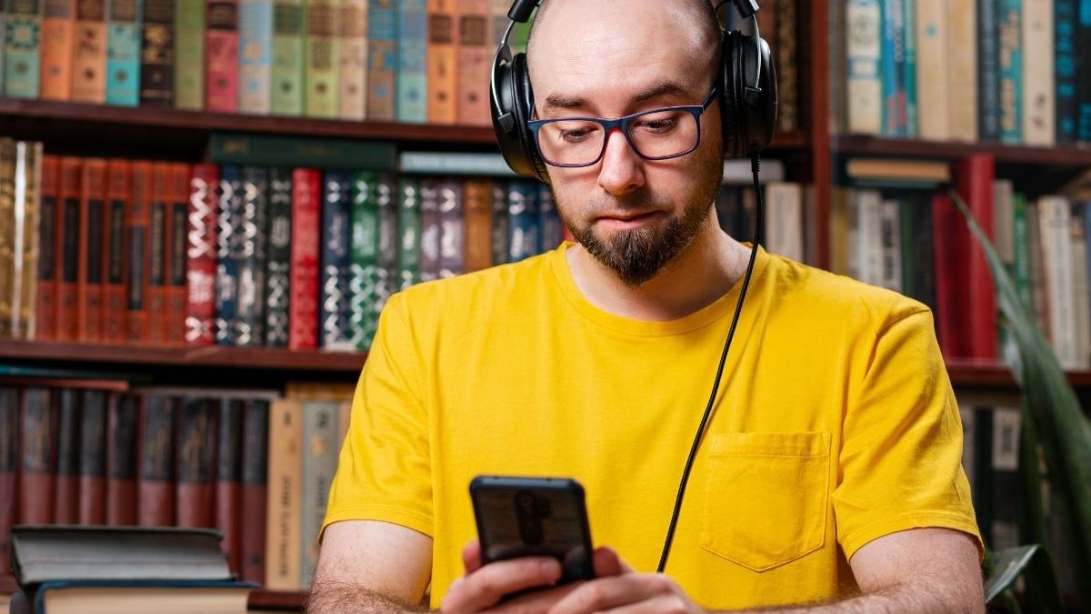 Dlaczego lektor ma dziś większe znaczenie niż autor?