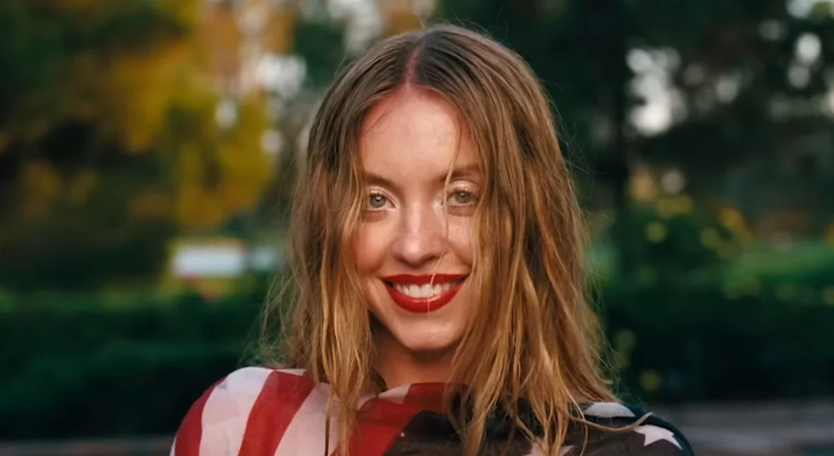 Image for Sugestywne zdjęcie Sydney Sweeney zszokowało świat. Euforia szoruje po dnie