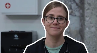 Nie wyłączcie The Pitt za wcześnie. W finale jest scena po napisach