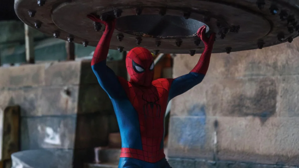 Nowy zwiastun Spider-Mana wyciekł. Co pokazuje?