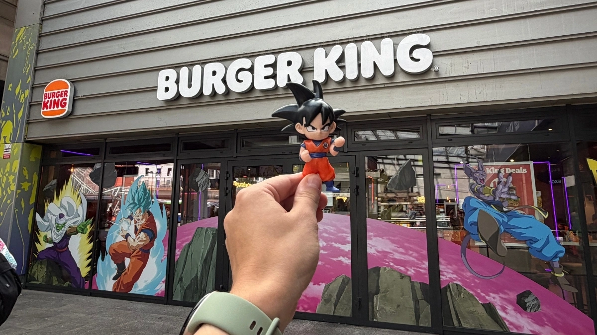 Odwiedziłem Dragon Ball Super w Burger Kingu z Krakowa. Trzeba tam wstąpić