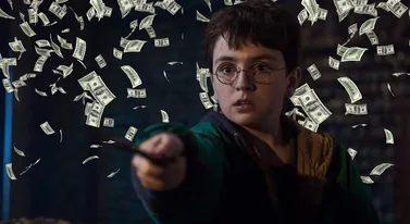 Serial Harry Potter może przebić filmy. Potter napadł na bank